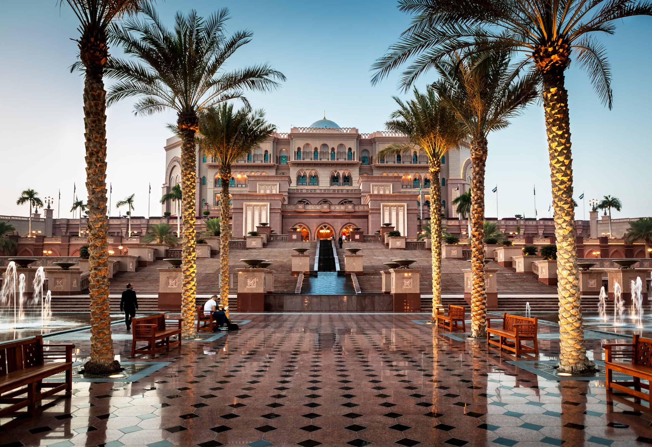 High-end Luxury Hotels in Abu Dhabi_LYBL Global