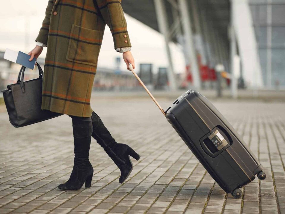 Essential Travel Items For Solo Travellers